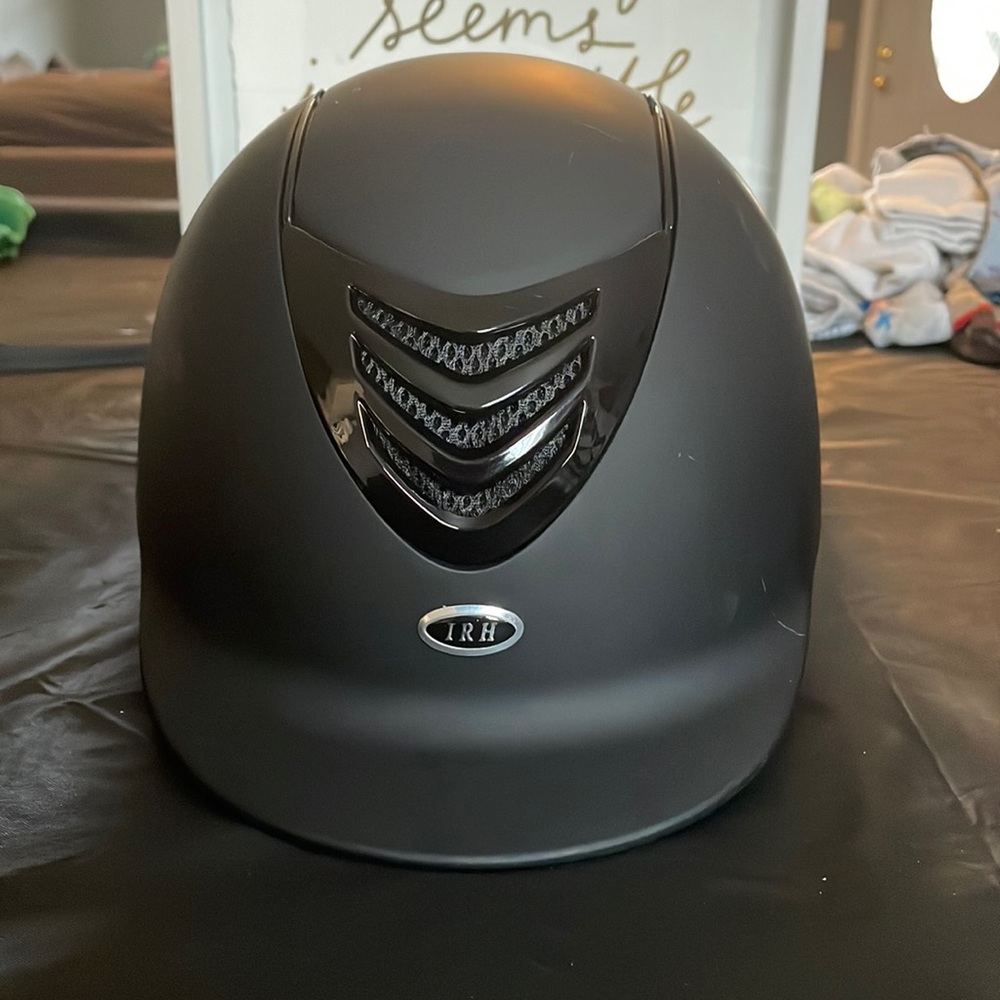IRL kids riding helmet